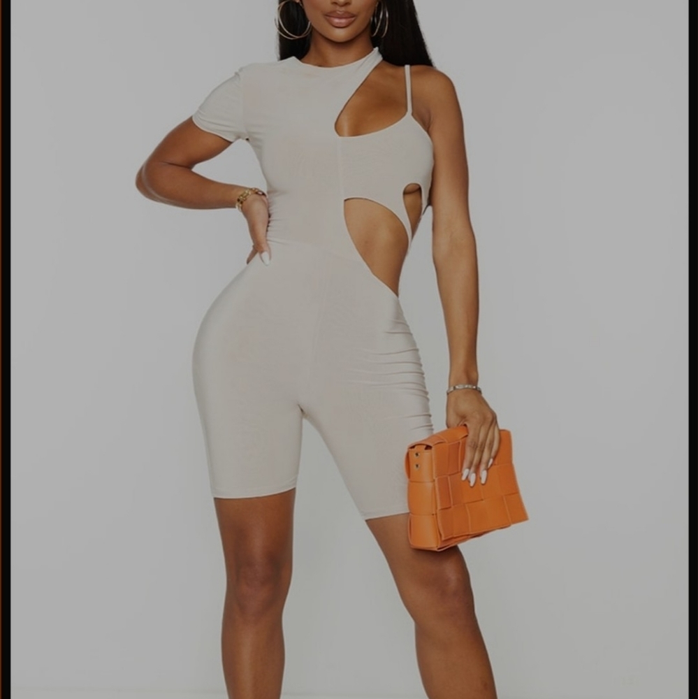 Shape Stone Slinky Cut Out Short Sleeve Unitard